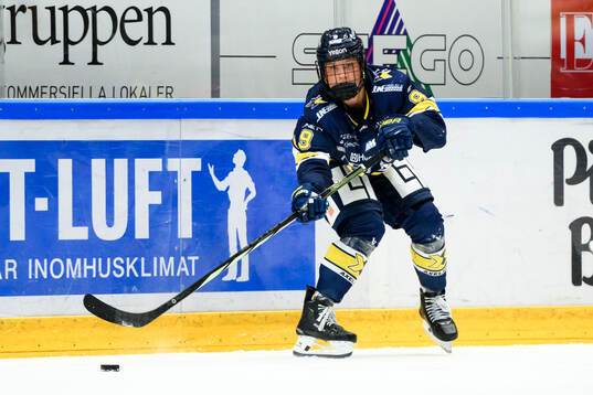 HV71s Jenna Raunio