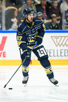 HV71s Oliwer Kaski
