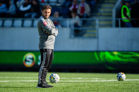 Skövde AIKs tränare Charbel Abraham