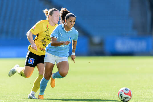 Gamla Upsalas Ingrid Wixner och Malmö FFs Ana Mafalda Ferreira Barboz