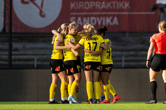 Thea Kyvåg of LSK Kvinner celebrates after scoring the 0-1 goal