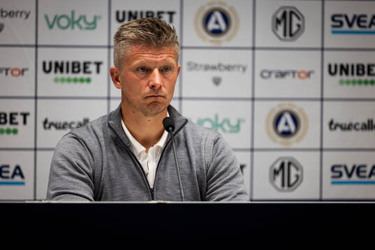 AIKs tränare Mikkjal Thomassen