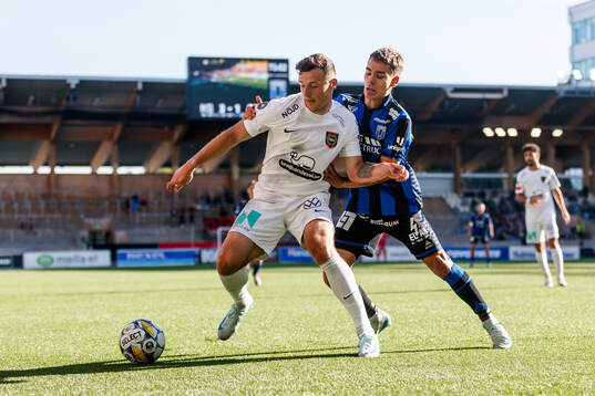 Brommapojkarnas Adam Skanning Jakobsen och Sirius Leo Walta