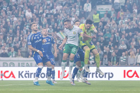 Hammarbys Oscar Johansson Schellhas och IFK Norrköpings