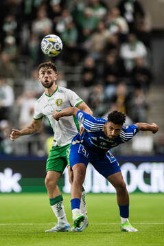 Hammarbys Marc Llinares Barragan och IFK Norrköpings Moutaz Neffati