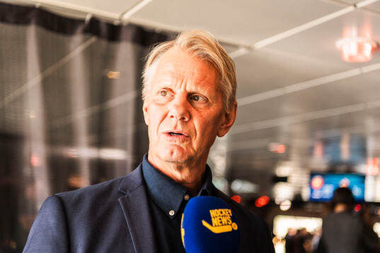 Djurgårdens sportchef Niklas Wikegård i intervju med