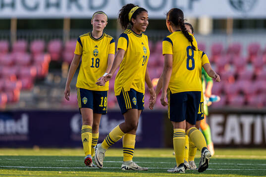 Kaia Carruthers of Sweden after the