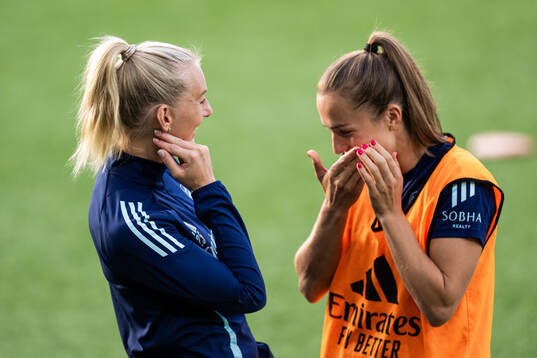 Stina Blackstenius and Lia Walti