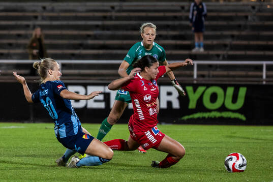 Djurgårdens Tove Almqvist gör 1-0