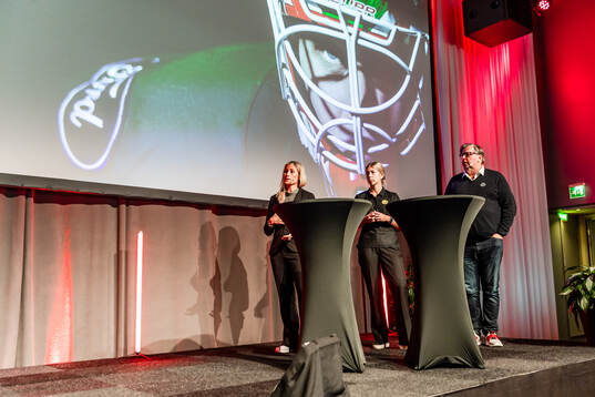 Gizela Ahlgren Bloom, SHL, Brynäs sportchef Erika Grahm