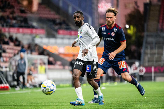 Örebros Mohammed Khalid Saeid och Sandvikens IFs Kasper