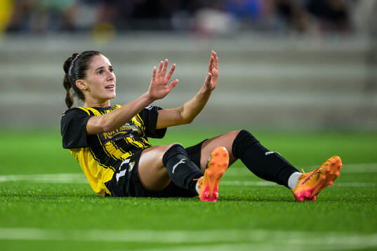 Clarissa Larisey of Häcken looks dejected