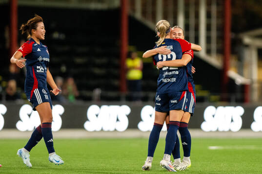 FC Rosengårds Olivia Schough jublar