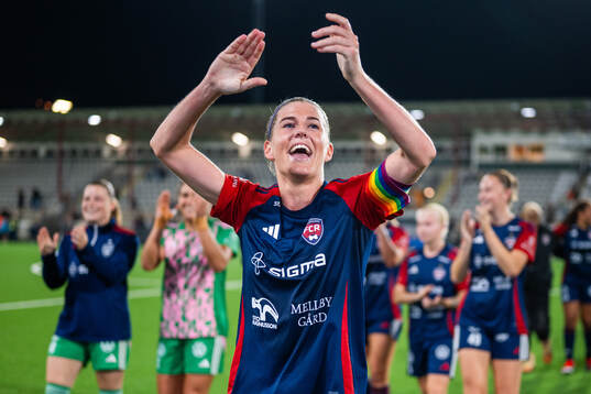 FC Rosengårds Olivia Schough jublar