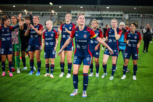 FC Rosengårds Olivia Schough jublar
