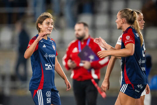 FC Rosengårds Rebecca Maravall och Gudrun Arnardottir