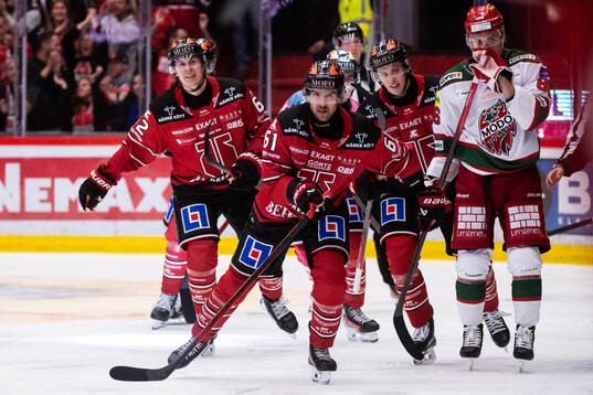 Örebros Ludvig Larsson jublar