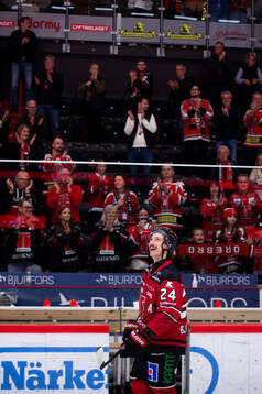Örebros Hannes Björninen jublar