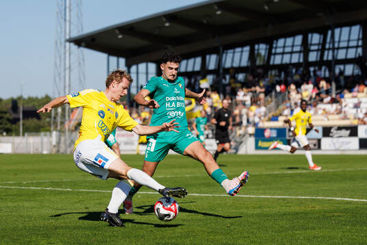 Falkenbergs Melker Nilsson och Ljungskiles Mattias Bahno