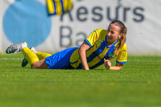 Eskilsminnes Tilde Olsson har ont