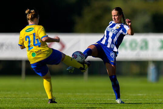 Eskilsminnes Tilde Olsson och IFK Göteborgs Isabella Svanström