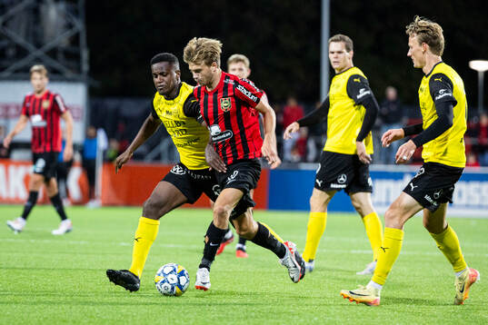 Mjällbys Manasse Kusu och Brommapojkarnas Wilmer Odefalk