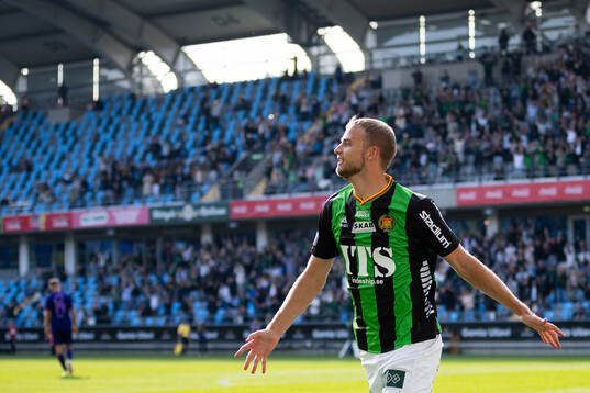 GAIS Gustav Lundgren jublar efter 2-0