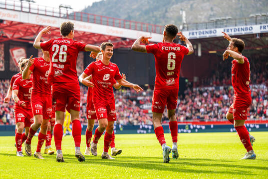 Sander Erik Kartum of Brann celebrates