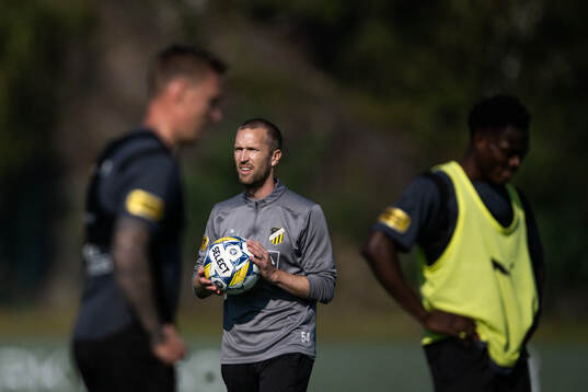 Assisterande tränare Rasmus Lindgren