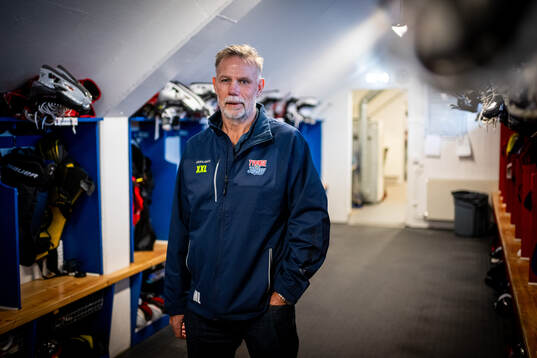 Ishockeytränaren Mats Lusth