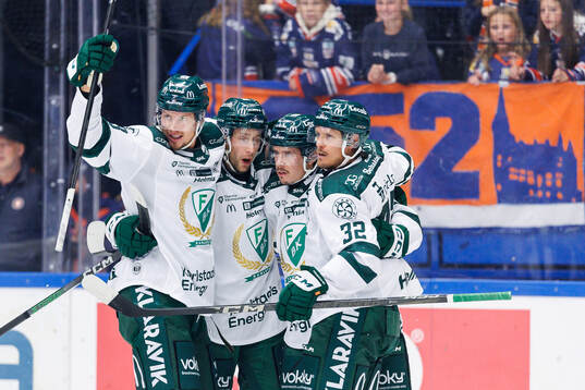 Färjestads Adam Ollas Mattsson, Per Åslund, Joakim