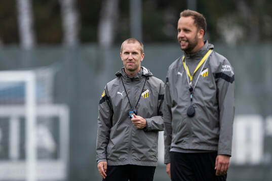 Assisterande tränare Rasmus Lindgren och tränare Joop