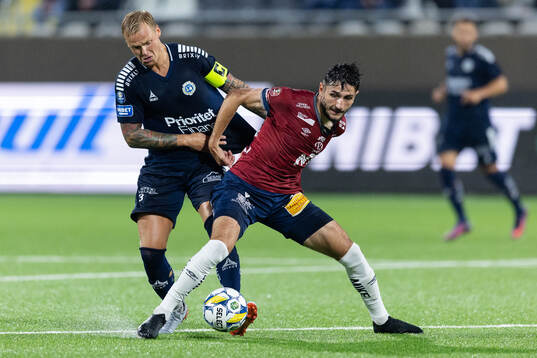 Utsiktens Jesper Brandt och Örgrytes Filip Trpcevski