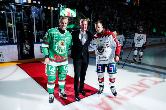 Rögles Anton Bengtsson och Frölundas Max Friberg när