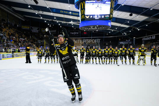 Västerås Jimmie Jansson jublar