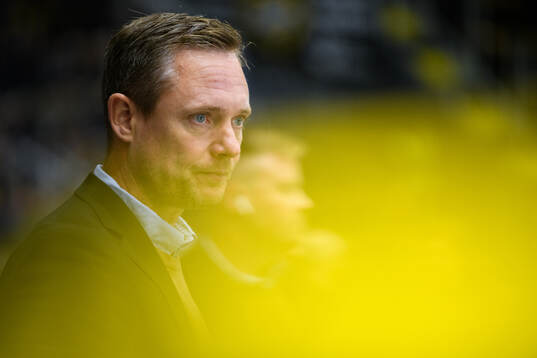 Västerås tränare Karl Helmersson