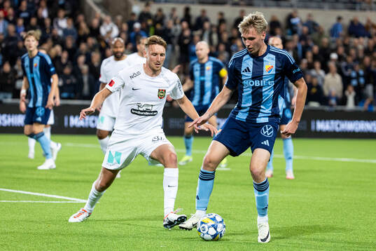 Brommapojkarnas Alexander Abrahamsson och Djurgårdens