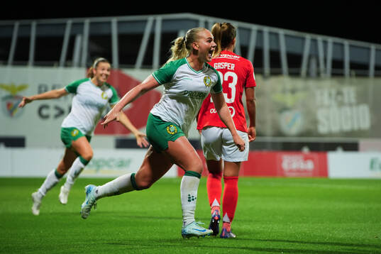 Cathinka Tandberg of Hammarby celebrates