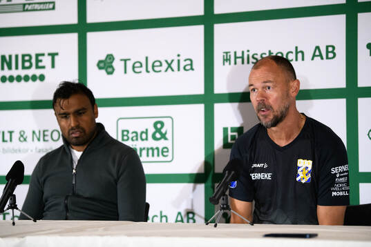 Västerås tränare Kalle Karlsson och IFK Göteborgs