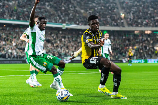Hammarbys Ibrahima Breze Fofana och Häckens Zeidane Inoussa