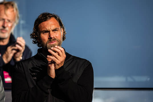 Örgrytes tidigare spelare Johan Elmander när Sören