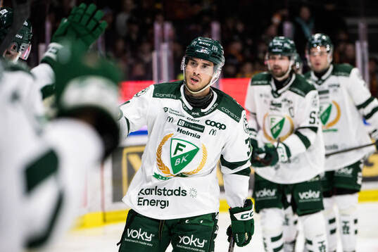 Färjestads Michael Lindqvist jublar