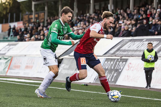 Brages Pontus Jonsson och Sandvikens IFs Kasper Harletun