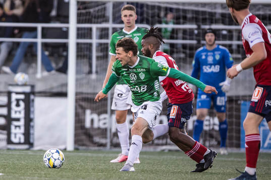 Brages Johan Arvidsson och Sandvikens IFs John Junior