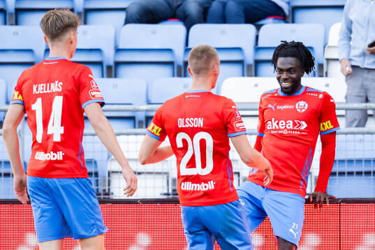 Helsingborgs Benjamin Acquah jublar efter 2-0