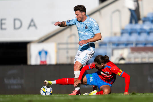 Helsingborgs Ervin Gigovic mot Gefles Iu Ranera Grau