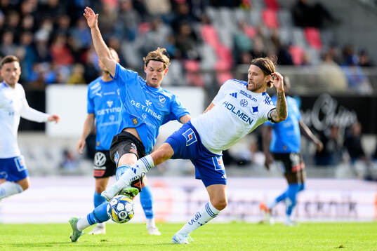 Halmstads Jonathan Svedberg och IFK Norrköpings Arnor