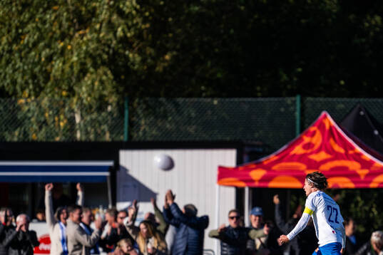 Värnamos Simon Thern jublar