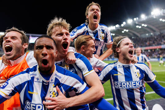 IFK Göteborgs Laurs Skjellerup jublar efter 2-0