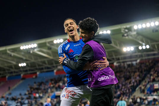 Jones El-Abdellaoui of Vålerenga celebrates after scoring the 1-0 goal